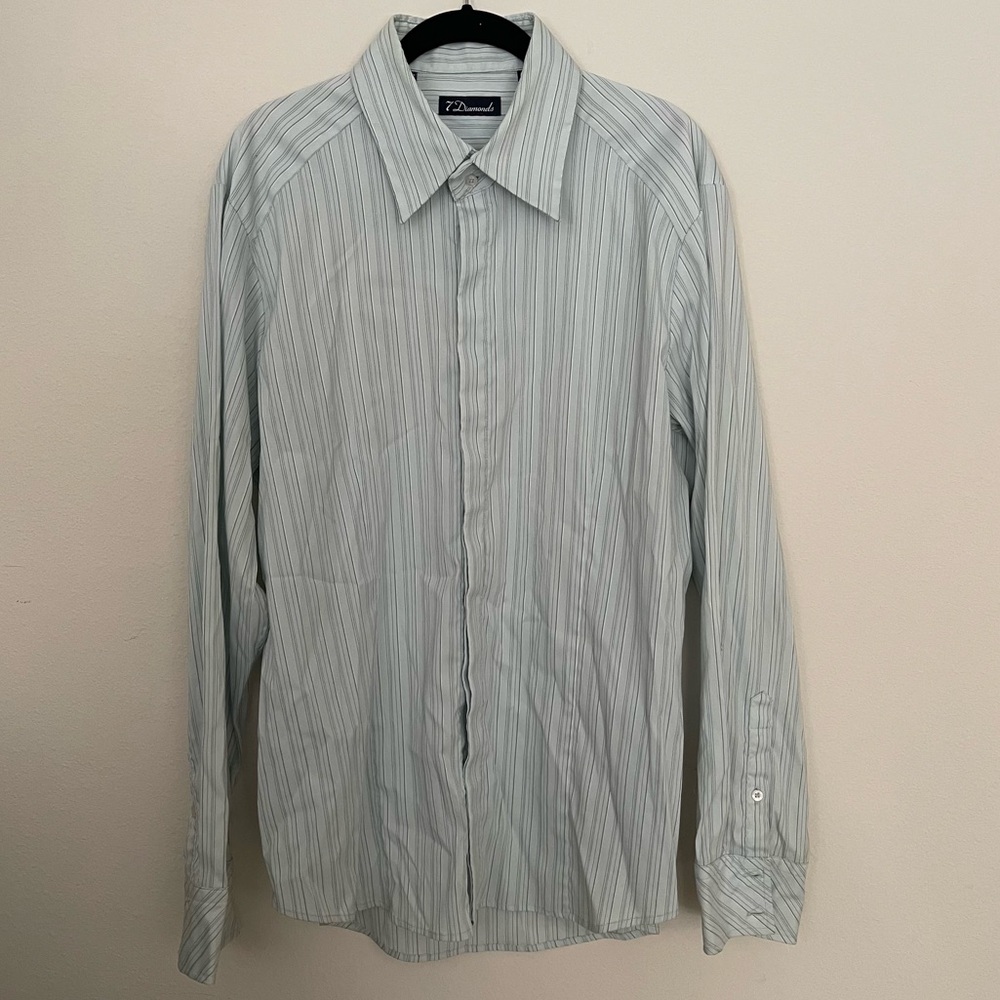 Men’s 7 Diamonds dress shirt